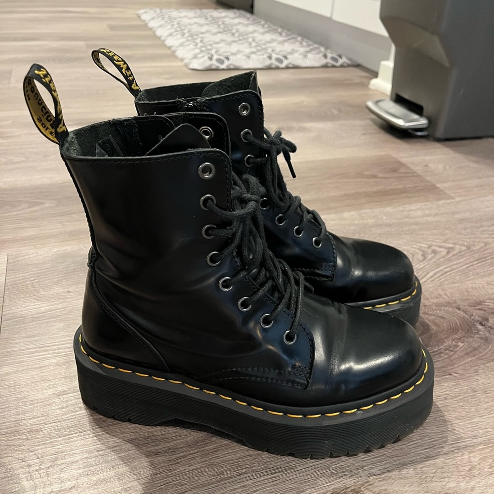 Doc Martin platforms - image 2